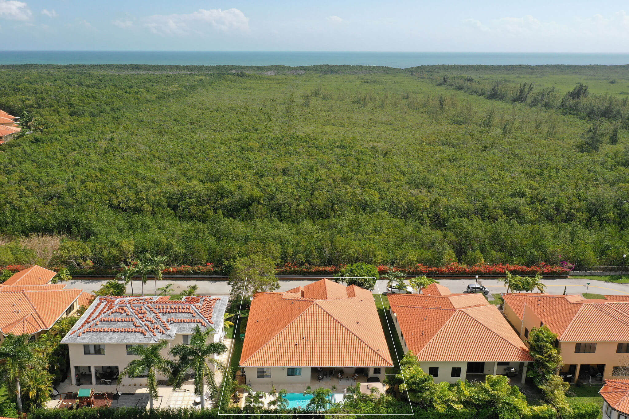 Cutler Cay 19504 SW 78 Ave, Cutler Bay, FL by Ilaria Belloni EWM